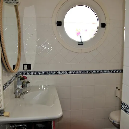 Giulia With Private Pool And Stunning Sea Views *